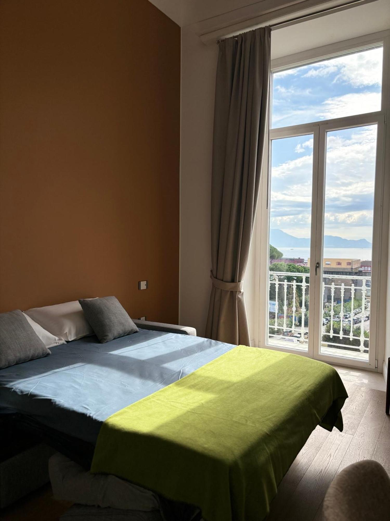 Il Mastio Guesthouse Napoli Bagian luar foto