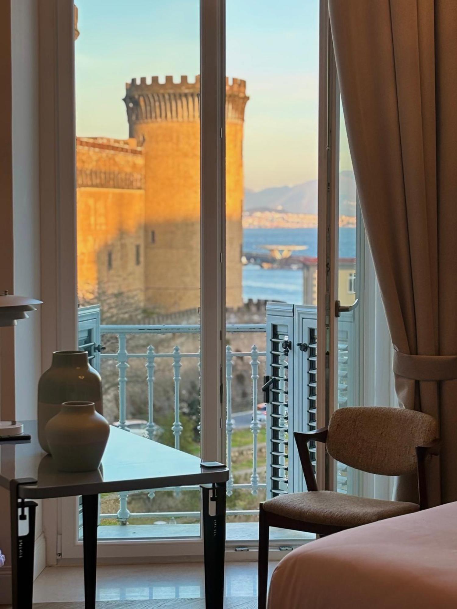 Il Mastio Guesthouse Napoli Bagian luar foto